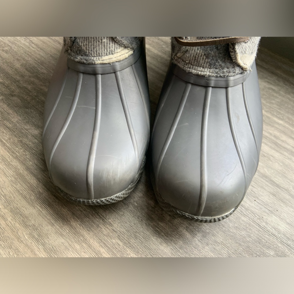 Sperry Grey Plaid Winter Booties - Picture 10 of 13